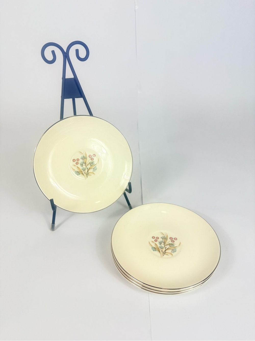 Taylor Smith Taylor Bittersweet Ever Yours Boutonniere Saucers Silver Rims 4